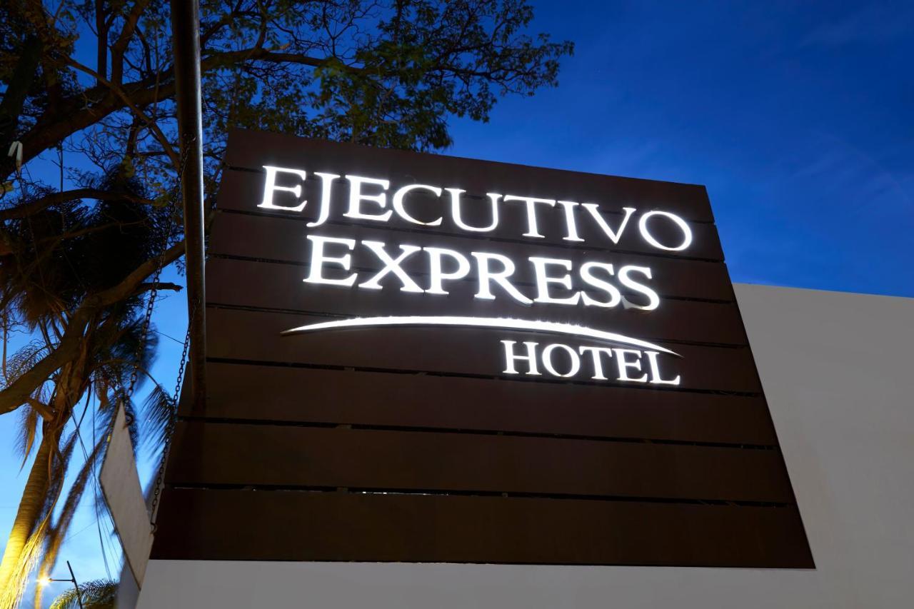 Hotel Ejecutivo Express Guadalajara Exterior foto